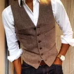 Vest, Single Breasted, 4 welt pockets, 6 Buttons with Point Bottom